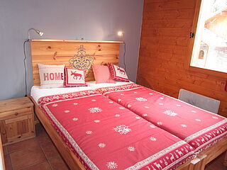 Die Skireise nach Trois Vallées in Frankreich. 4er-Zimmer Nr. 6 im Ferienclub Tros Vallées.