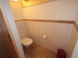 4er Ferienwohnung Nr.5 im Haus Gamsalm in Österreich im Grossglockner Resort mit Hoefer Sport und Reisen.