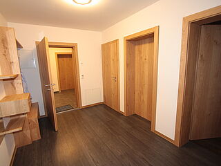 5er Ferienwohnung Nr. 1 im Haus Bergerweishof in Österreich im Grossglockner Resort mit Hoefer Sport und Reisen.