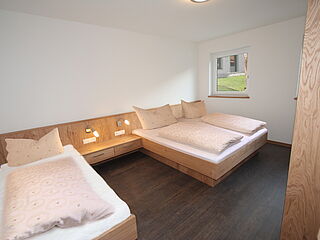5er Ferienwohnung Nr. 1 im Haus Bergerweishof in Österreich im Grossglockner Resort mit Hoefer Sport und Reisen.