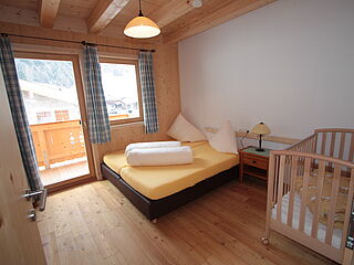 6-7er Ferienwohnung Nr.1 im Haus Gamsalm in Österreich im Grossglockner Resort mit Hoefer Sport und Reisen.